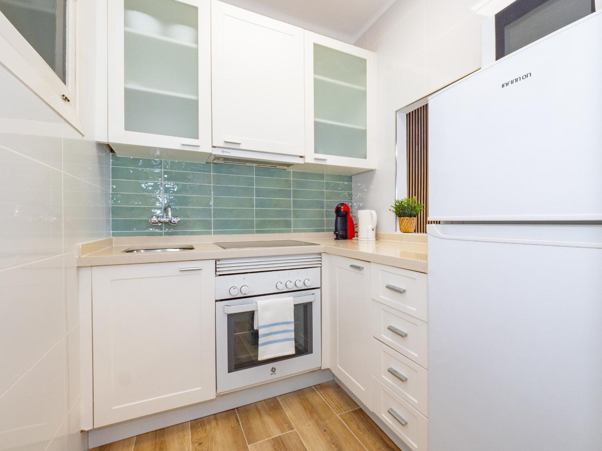 Apartment On Beach Mijas Sitio de Calahonda ภายนอก รูปภาพ